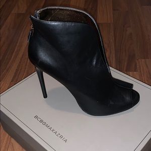 BCBG peep toe heels
